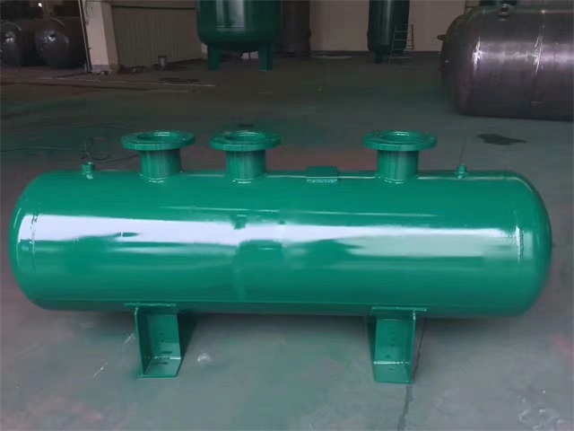 金湾金湾金湾蒸汽分气缸1.jpeg